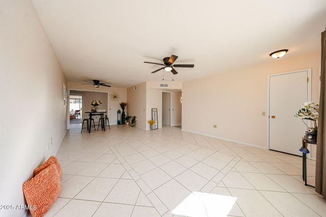 9714 W Mockingbird Drive, Sun City, AZ 85373