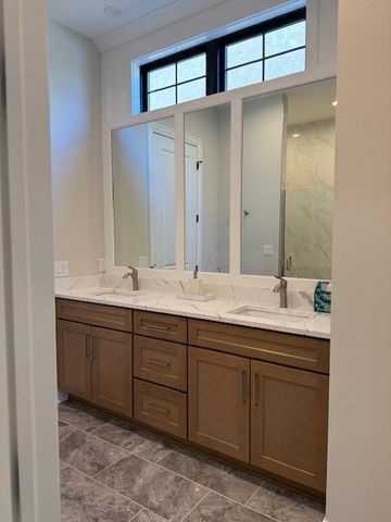 92 Barrington Place, Powell, OH 43065