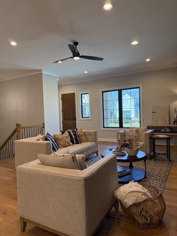 92 Barrington Place, Powell, OH 43065