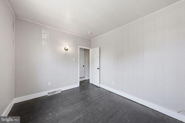 27 SPRUCE ST, Pomeroy, PA 19367
