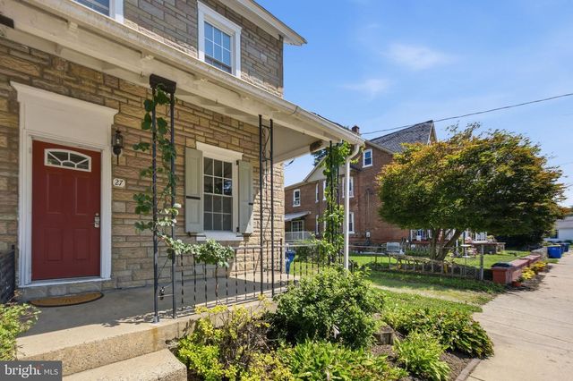 27 SPRUCE ST, Pomeroy, PA 19367