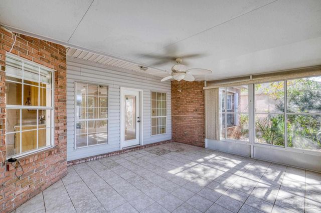 4172 Longwood Cir, Gulf Breeze, FL 32563