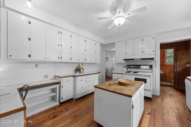 4004 SAN JOSE Boulevard, Jacksonville, FL 32207