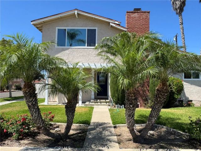 1041 W Acacia, Orange, CA 92868
