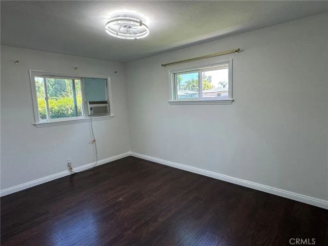 1041 W Acacia, Orange, CA 92868