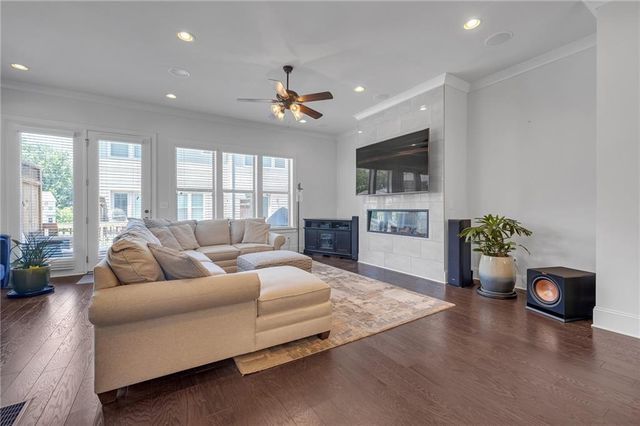 620 Harrington Hills, Decatur, GA 30032