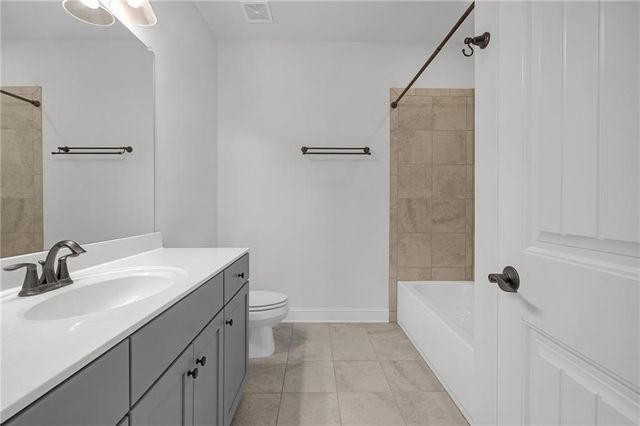620 Harrington Hills, Decatur, GA 30032