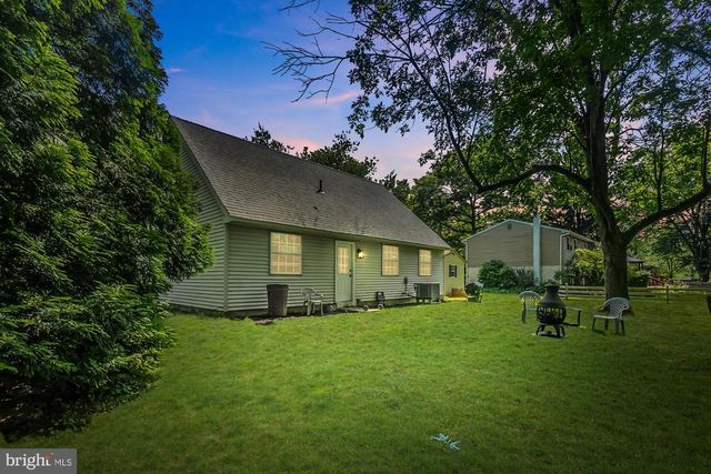 9 GLEN RIDGE DR, Downingtown, PA 19335