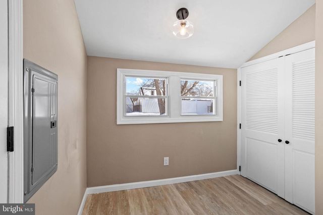 226 ADAMS AVE, Barrington, NJ 08007