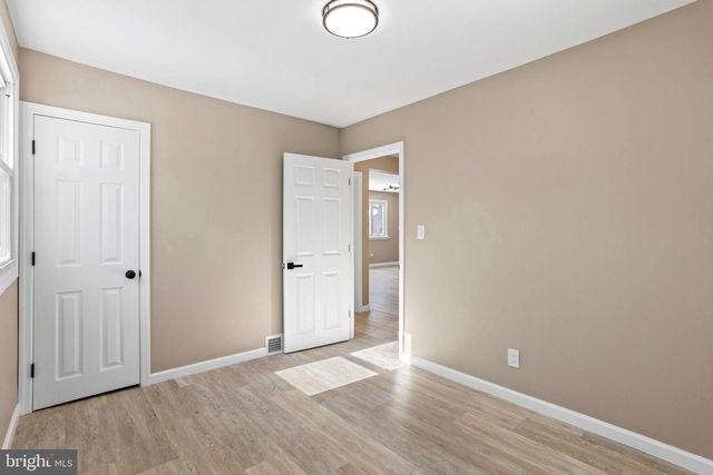 226 ADAMS AVE, Barrington, NJ 08007