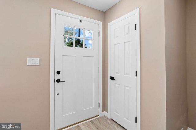 226 ADAMS AVE, Barrington, NJ 08007