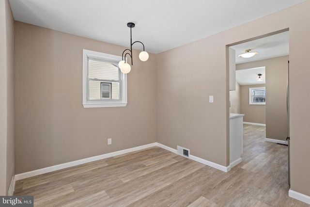 226 ADAMS AVE, Barrington, NJ 08007