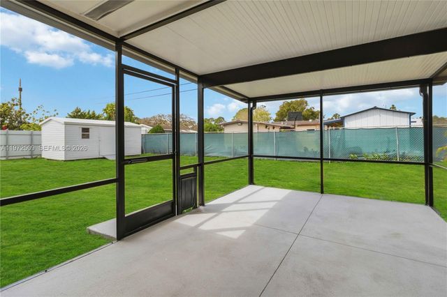 16910 SW 121st Ave, Miami, FL 33177