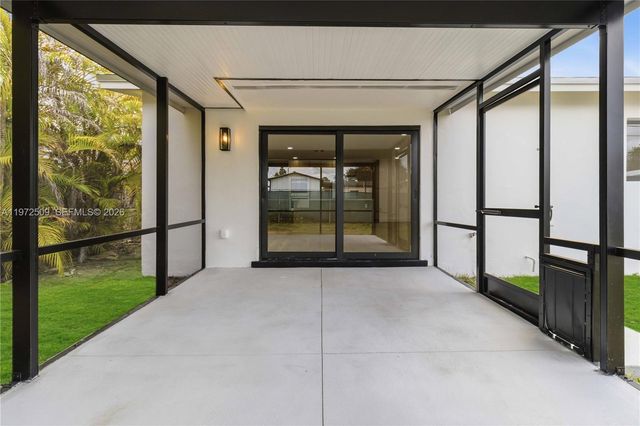 16910 SW 121st Ave, Miami, FL 33177