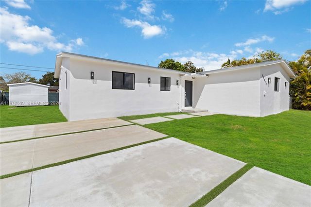 16910 SW 121st Ave, Miami, FL 33177