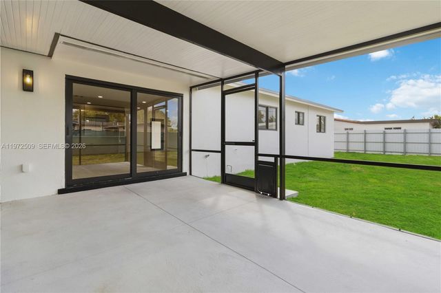 16910 SW 121st Ave, Miami, FL 33177