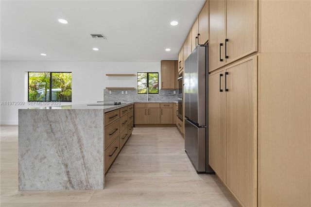 16910 SW 121st Ave, Miami, FL 33177