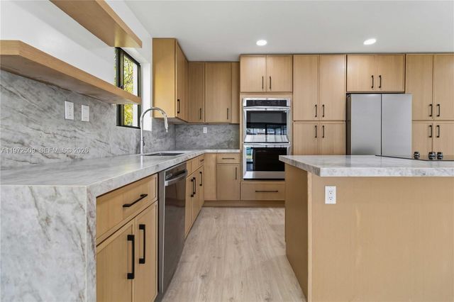 16910 SW 121st Ave, Miami, FL 33177