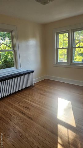 22 Beach Street 1, White Plains, NY 10604