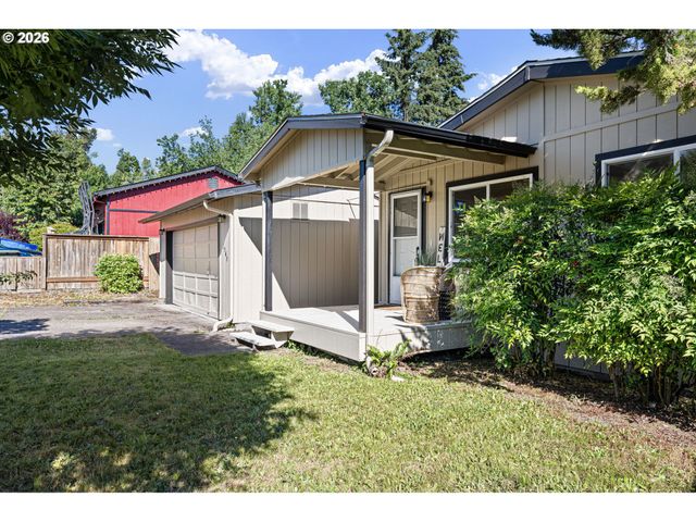 5949 LILAC Ln, Springfield, OR 97478