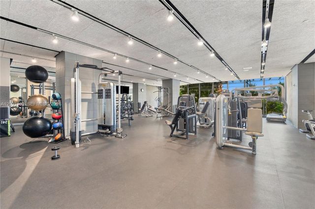 460 NE 28th Street 3308, Miami, FL 33137