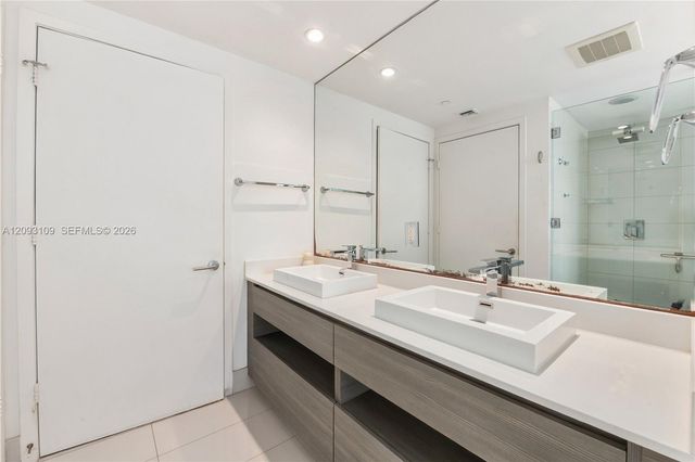 460 NE 28th Street 3308, Miami, FL 33137