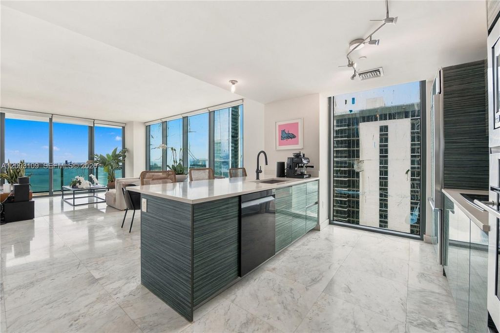 460 NE 28th Street 3308, Miami, FL 33137