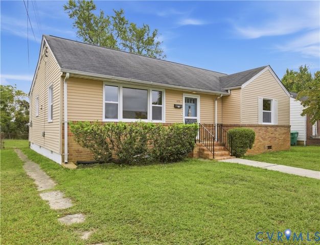 513 Pinehurst Ave, Colonial Heights, VA 23834