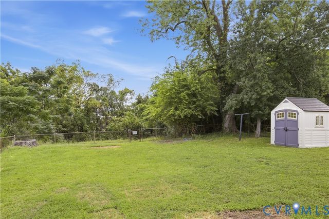 513 Pinehurst Ave, Colonial Heights, VA 23834