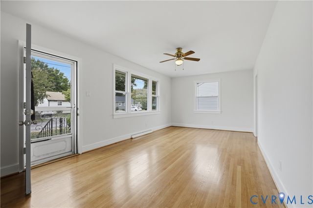 513 Pinehurst Ave, Colonial Heights, VA 23834