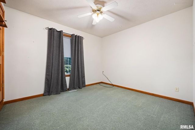 206 GLENDALE Lane, East Peoria, IL 61611