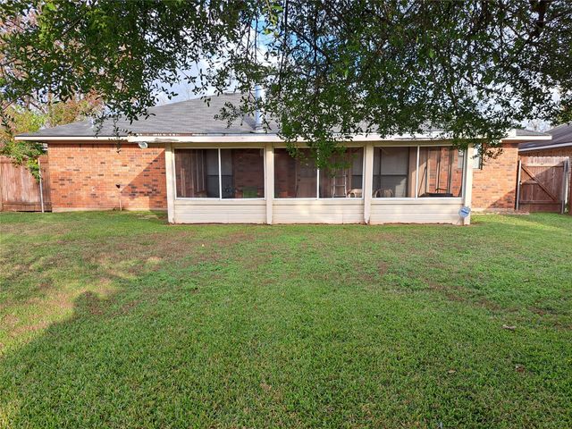 5606 Kristen Avenue, Bossier City, LA 71112