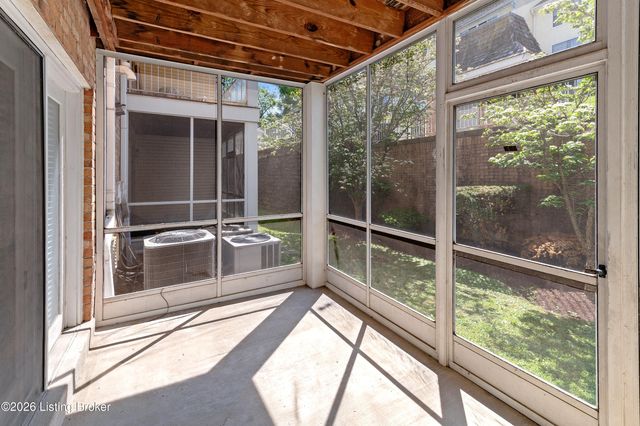 2730 Brownsboro Rd APT 144, Louisville, KY 40206