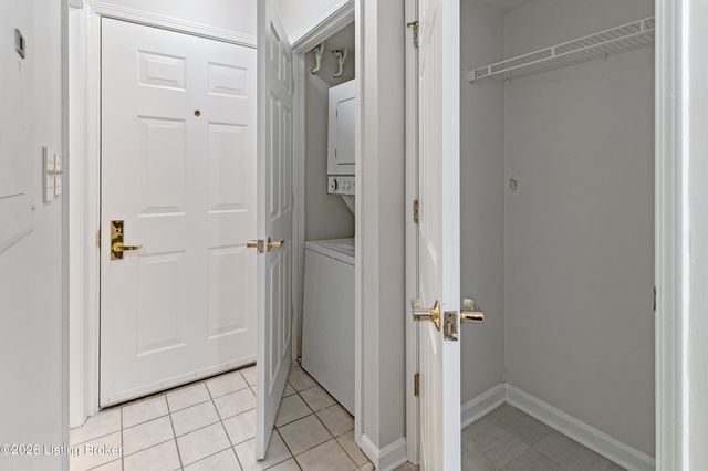 2730 Brownsboro Rd APT 144, Louisville, KY 40206