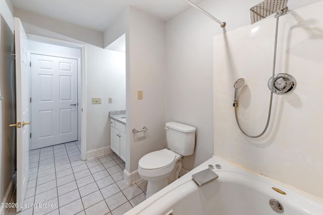 2730 Brownsboro Rd APT 144, Louisville, KY 40206