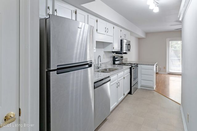 2730 Brownsboro Rd APT 144, Louisville, KY 40206