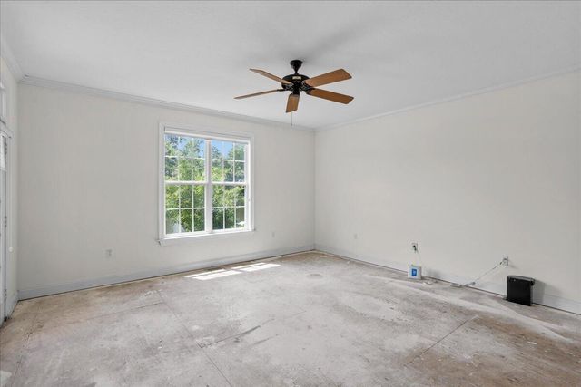 202 40th Pl, Hattiesburg, MS 39402