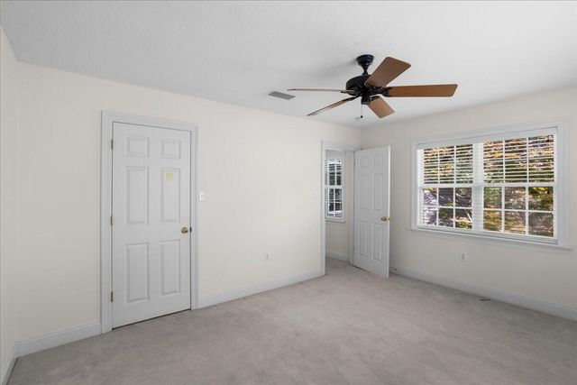 202 40th Pl, Hattiesburg, MS 39402
