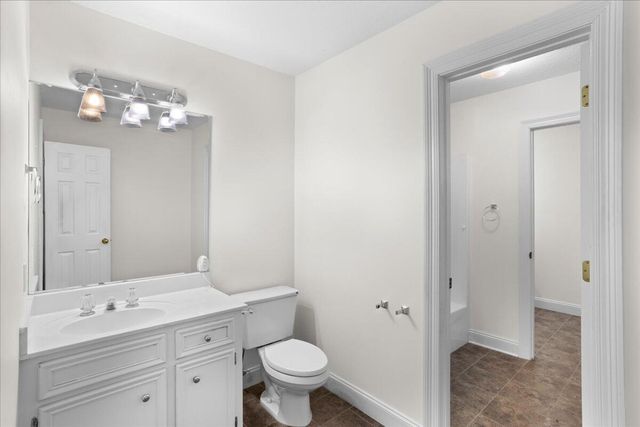 202 40th Pl, Hattiesburg, MS 39402