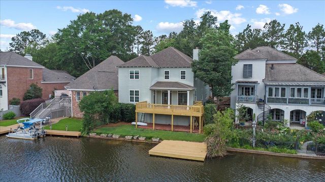 202 40th Pl, Hattiesburg, MS 39402