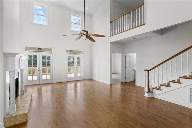 202 40th Pl, Hattiesburg, MS 39402