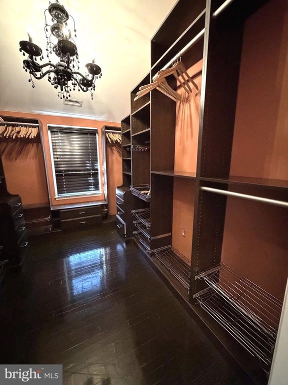 Image 12 of property listing at 5103 YUMA ST NW, Washington, DC 20016