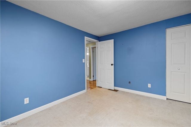 2908 Wexford Boulevard, Stow, OH 44224