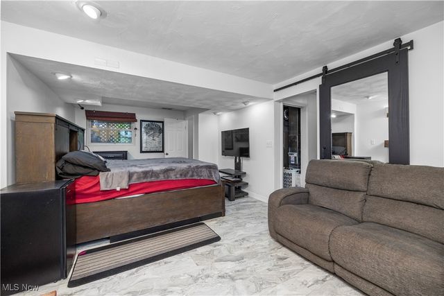 2908 Wexford Boulevard, Stow, OH 44224