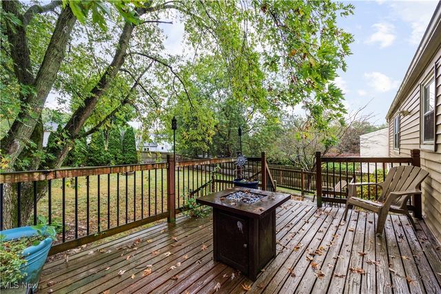 2908 Wexford Boulevard, Stow, OH 44224