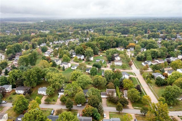 2908 Wexford Boulevard, Stow, OH 44224