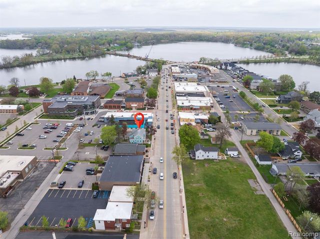 369 Main Street, Belleville, MI 48111