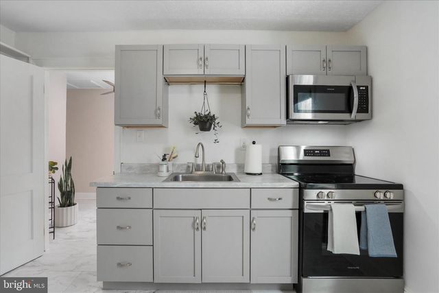 2519 HOCKMAN AVE, Winchester, VA 22601