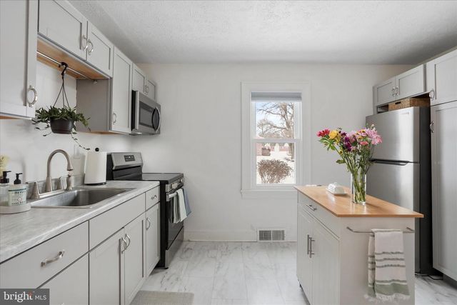 2519 HOCKMAN AVE, Winchester, VA 22601