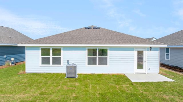 157 W Gray Owl Drive, Freeport, FL 32439